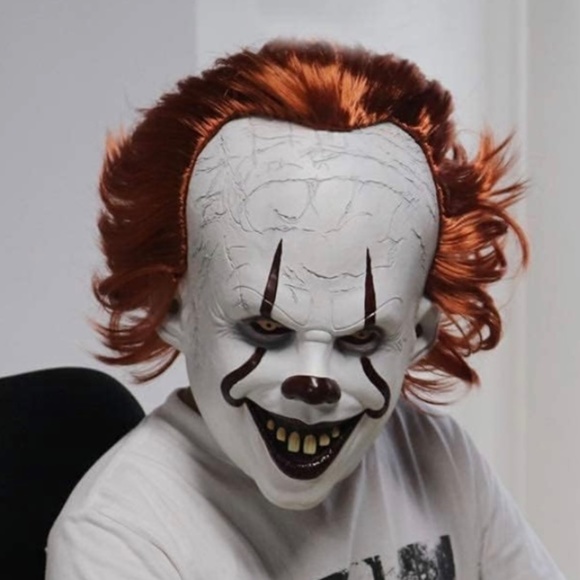 NWOT Horror Clown Latex Mask Creepy IT Mask for Adult Halloween Costume Cosplay - Picture 3 of 7
